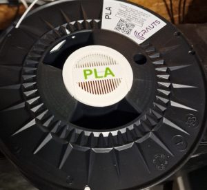 Filamentrolle mit Einsatz für Silcagel